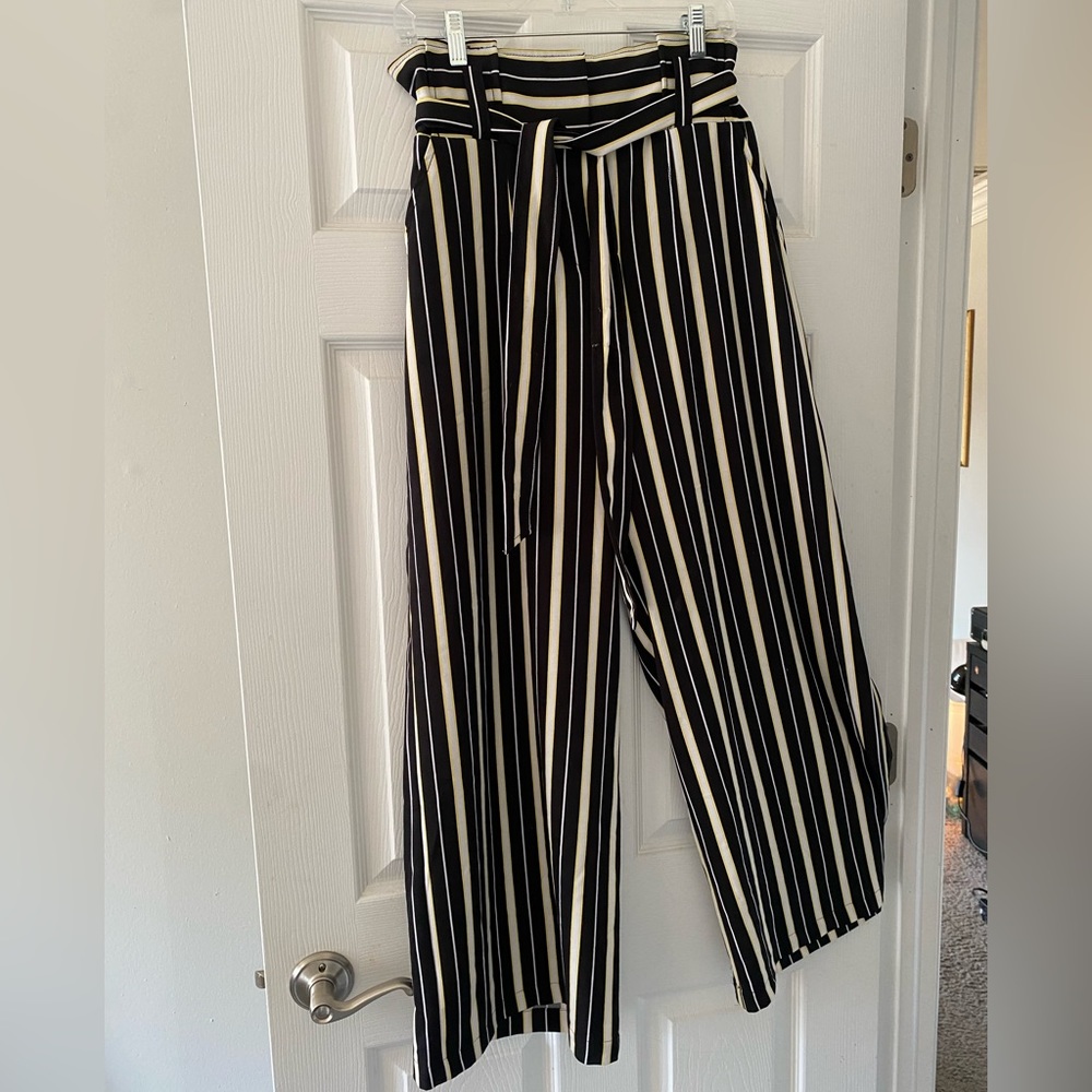 Striped 7th Avenue Flare-Bottom New York styled Pants